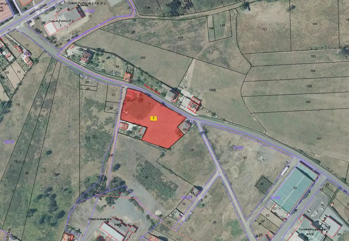 Casa o xalet en venda en Melide amb Jardí privat i Moblat