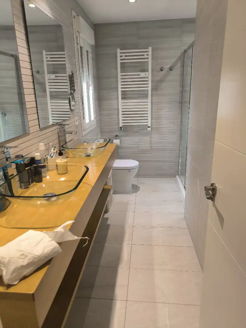 Bany de Àtic en venda en Madrid amb Aire condicionat, Calefacció i Parquet