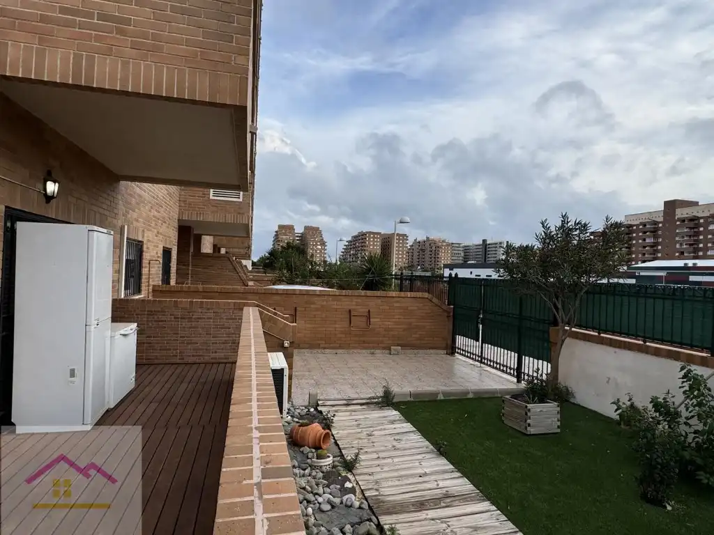 Planta baja en venta en Avenida Central, 34, Playa Coral -Torremar