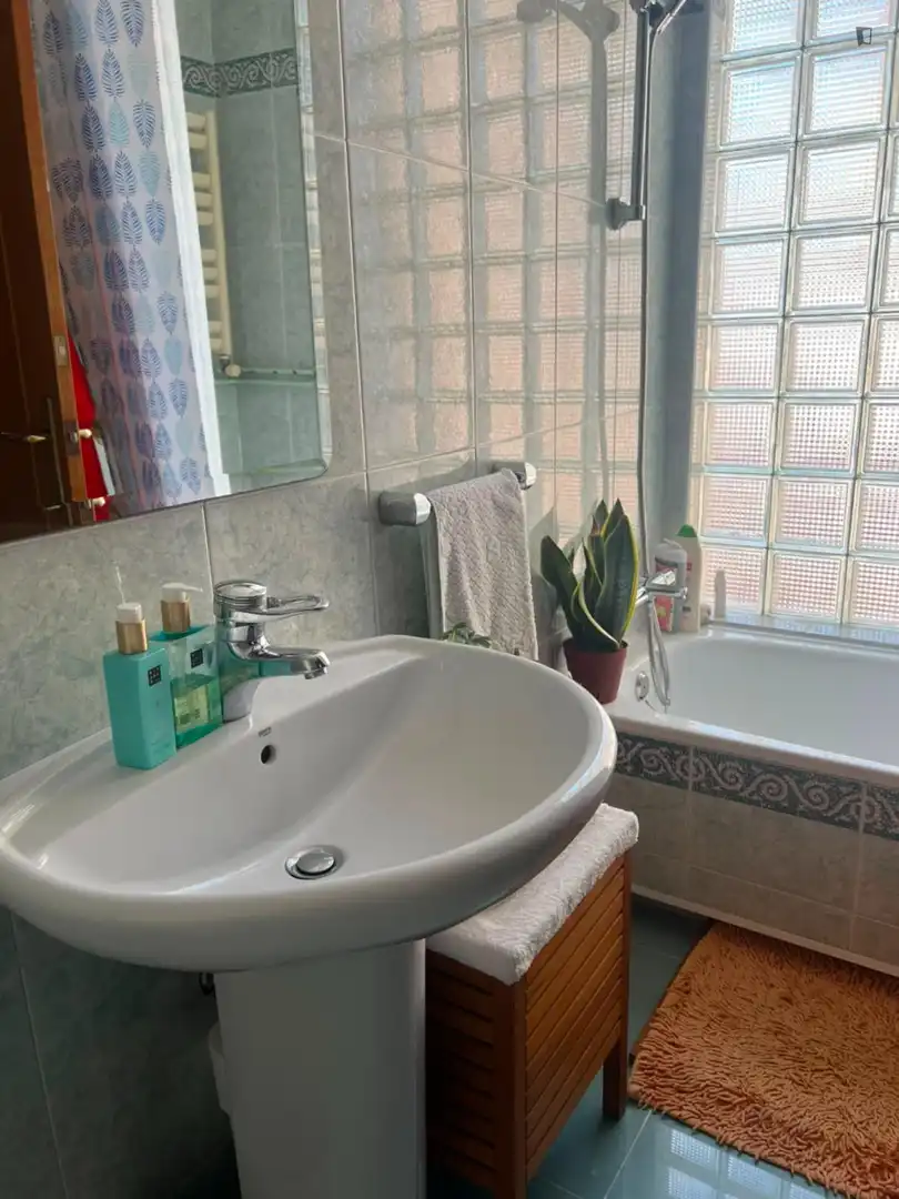 Baño de Casa o chalet para compartir en Barcelona con Amueblado y Horno
