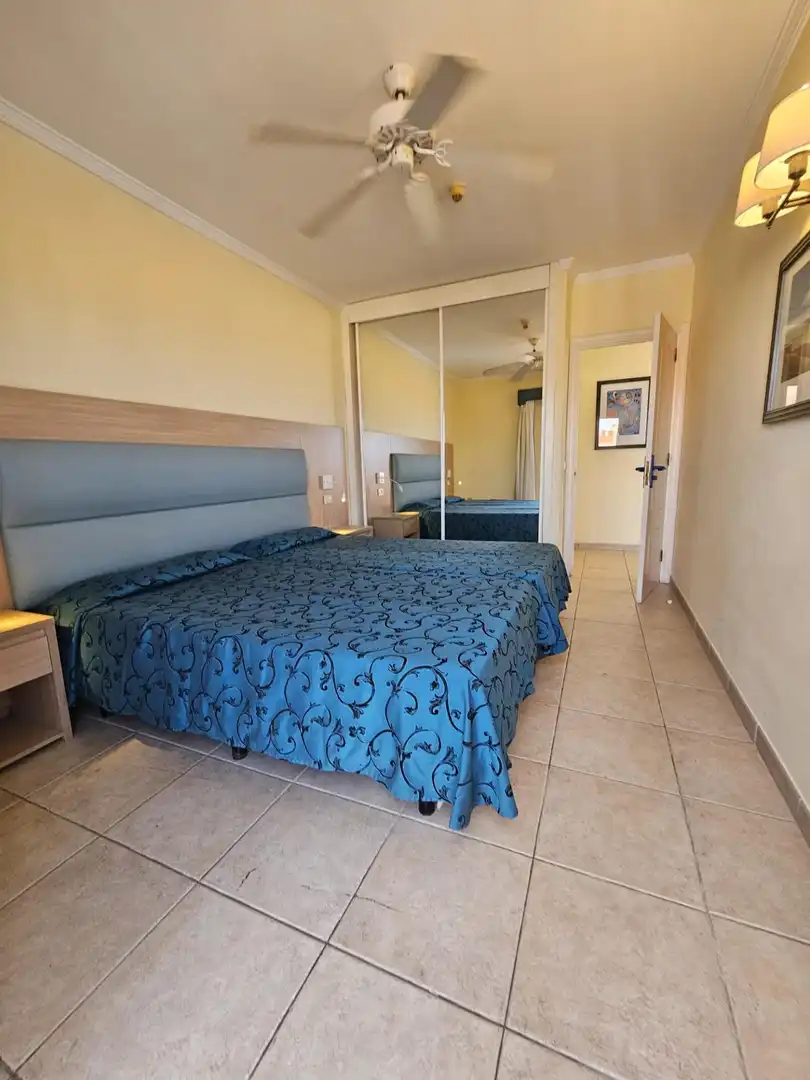 Habitación de Ático en venta en Arona con Jardín privado, Terraza y Piscina comunitaria