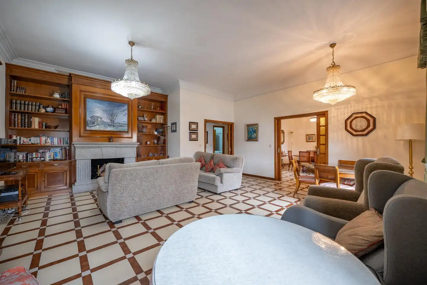 Sala d'estar de Pis en venda en Ávila amb Terrassa i Moblat