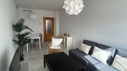 Foto 4 de Ático de alquiler en Los Pacos, Fuengirola