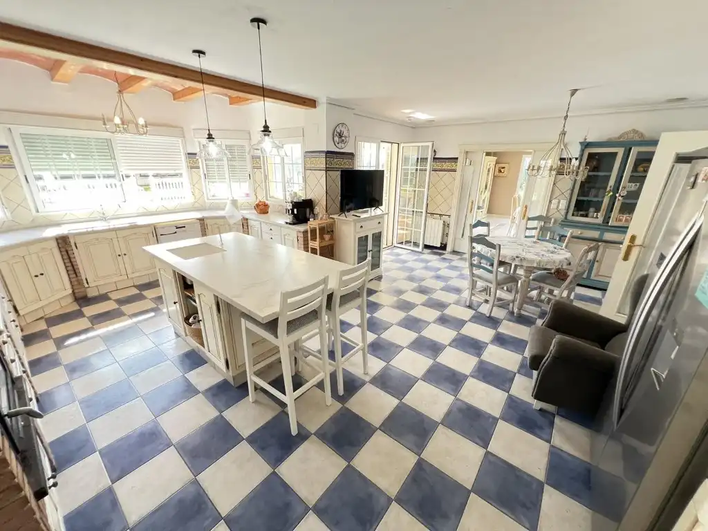 Cocina de Casa o chalet en venta en Cullera con Aire acondicionado, Terraza y Piscina