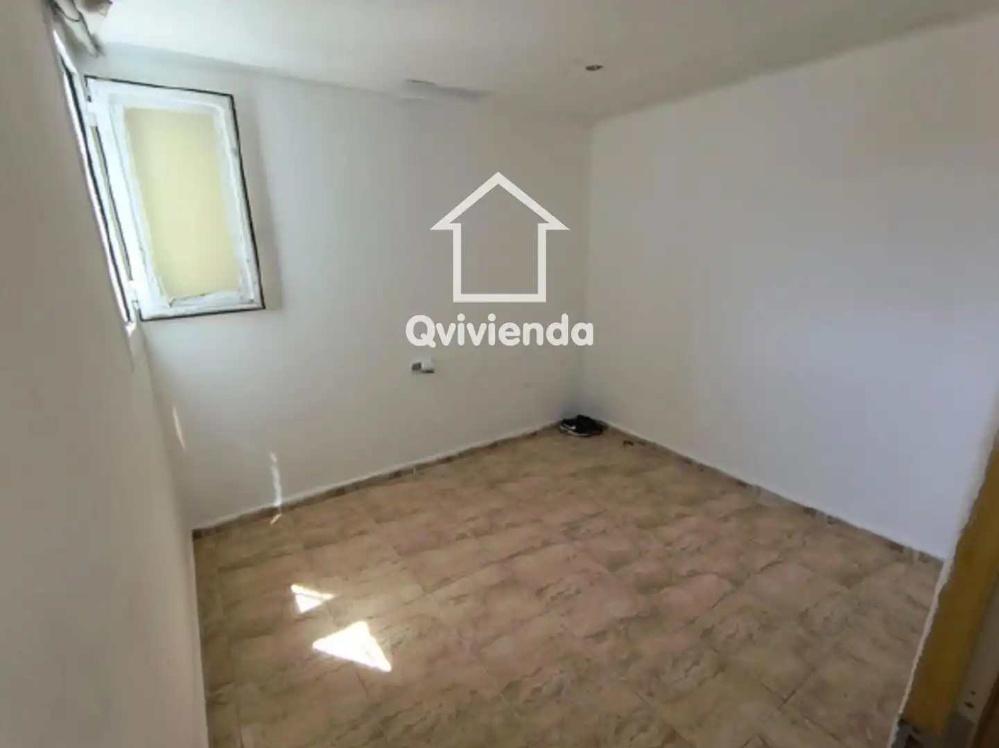 Piso en venta en Ramon Muntaner, La Romànica