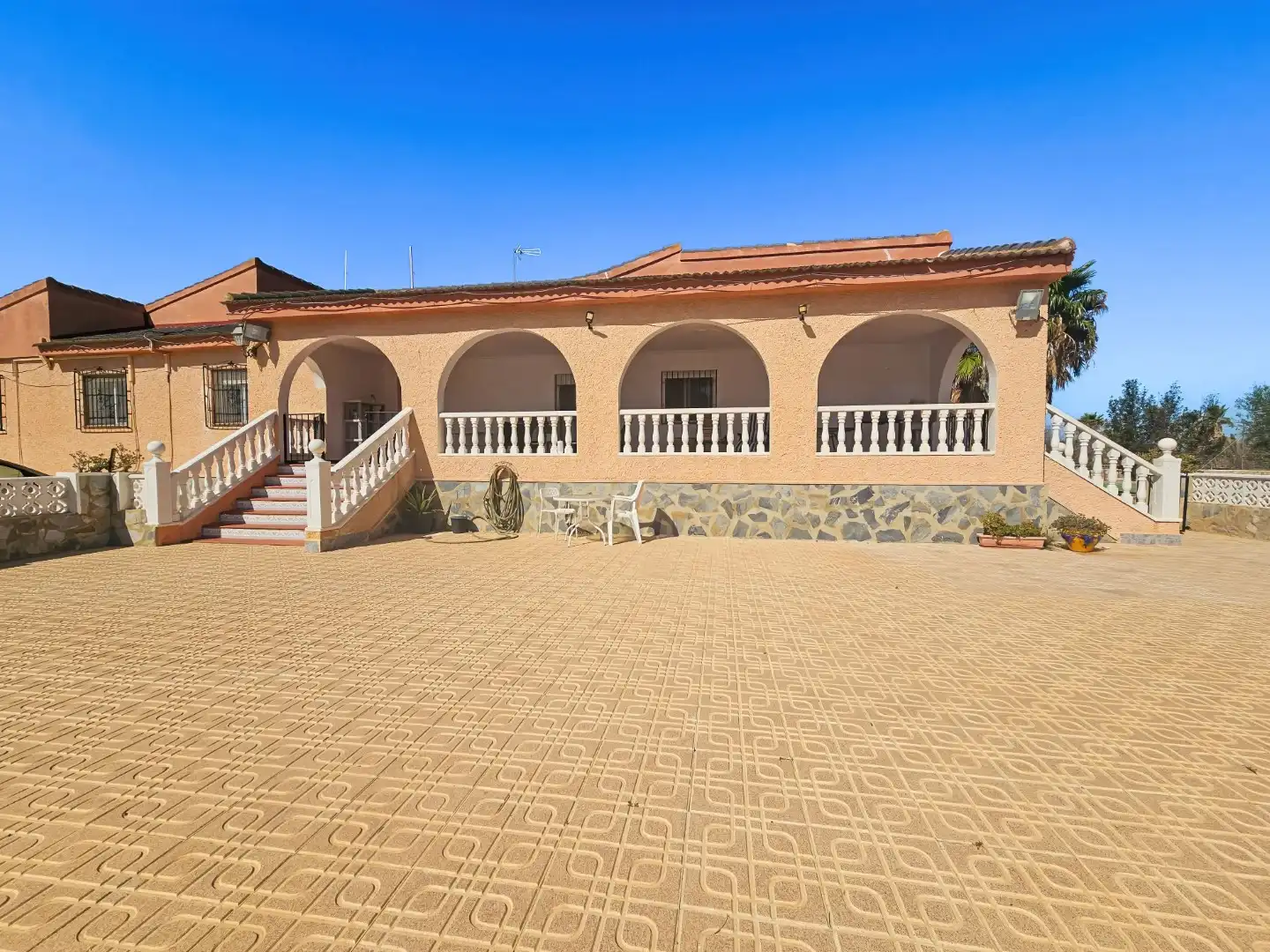 Vista exterior de Finca rústica en venta en Algorfa con Aire acondicionado, Calefacción y Terraza