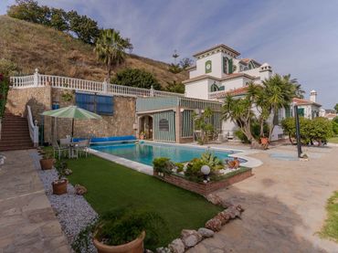 Casa con balcone in vendita a Urbanización Santa Rosa