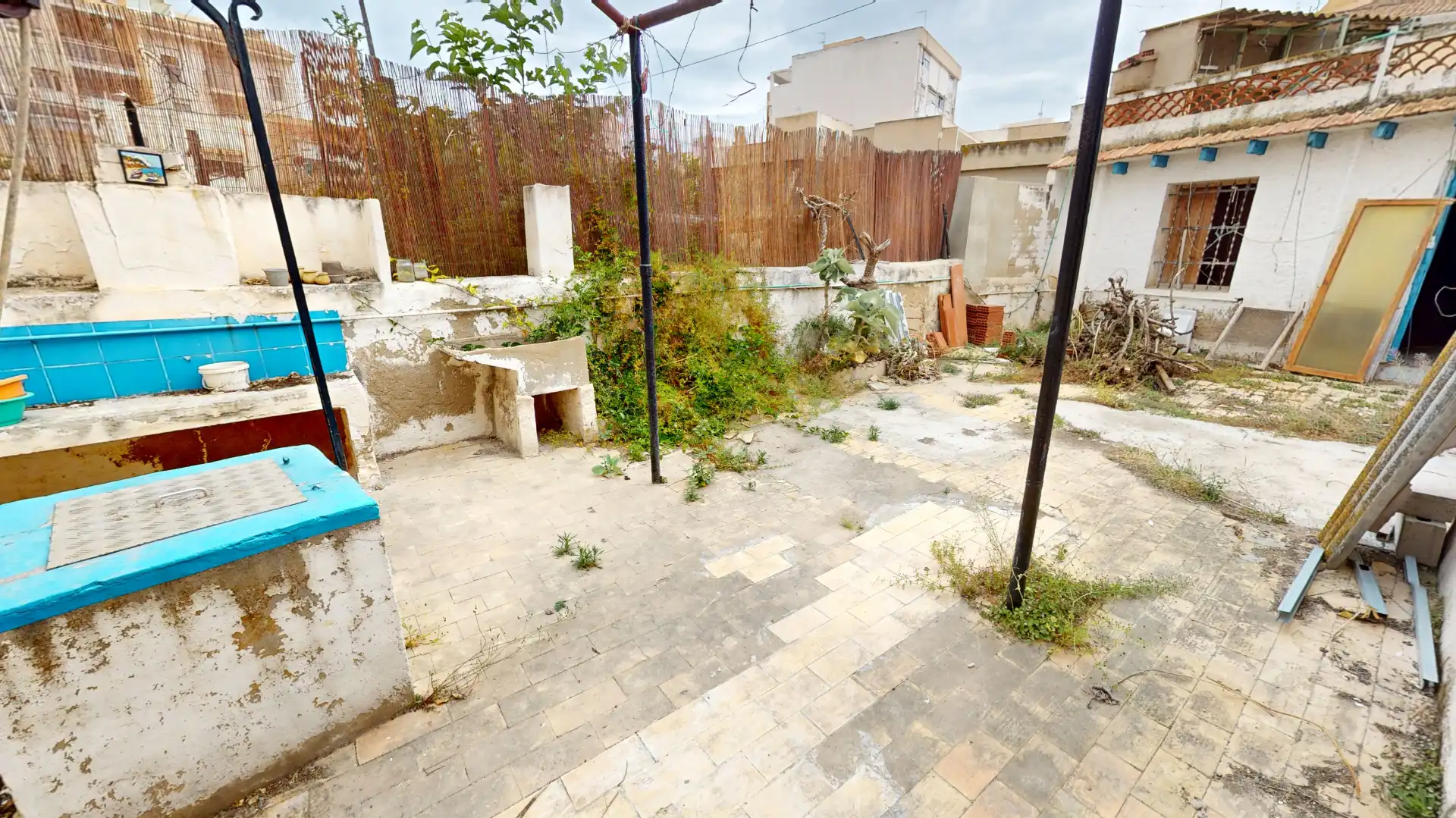 Houses for sale in El Campello  with Private garden