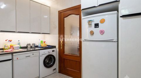Foto 2 de Piso en venta en Perez Galdos, Gran Via, Logroño