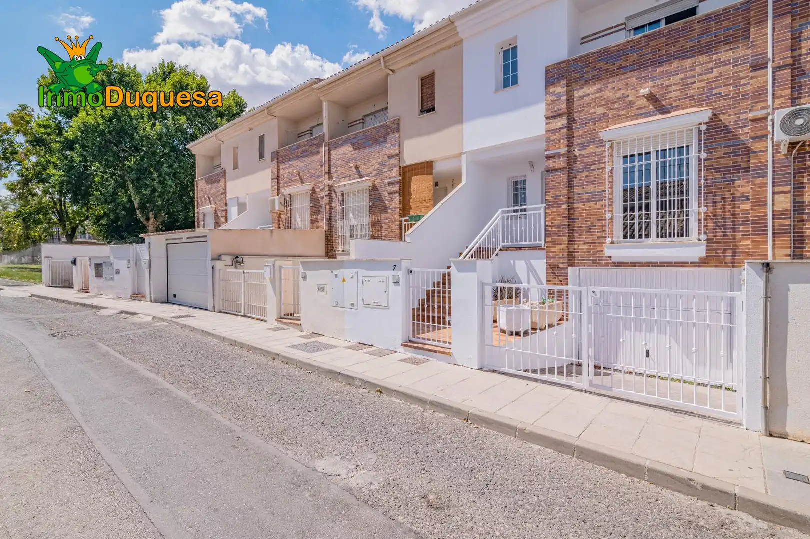 Maison mitoyenne avec terrasse à vendre à Belicena, imagen 4