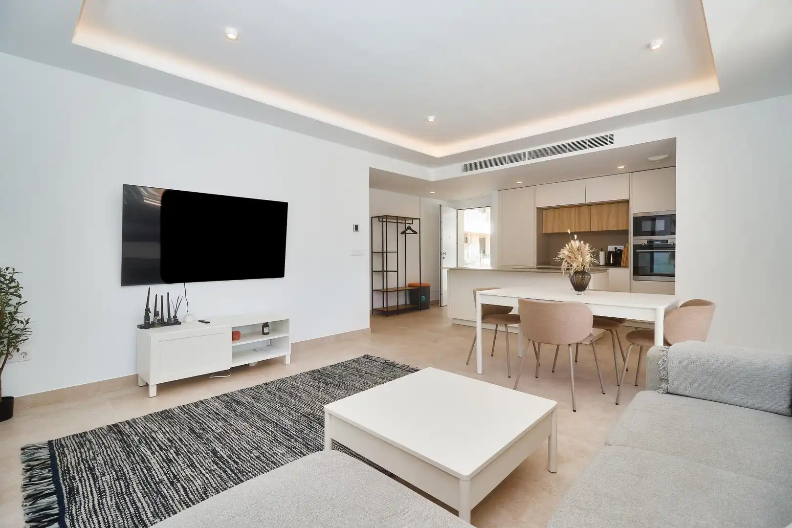 Mini appartamento con terrazza in vendita a Puerto Deportivo, imagen 16