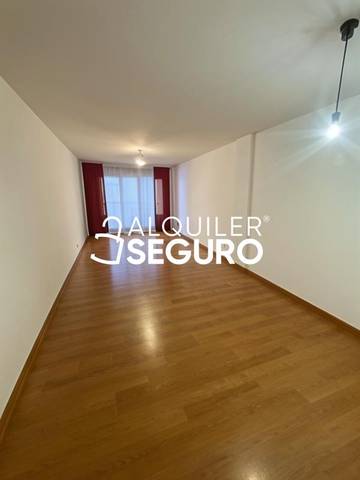 Piso en Alquiler en de la Fresneda en Las Cañas