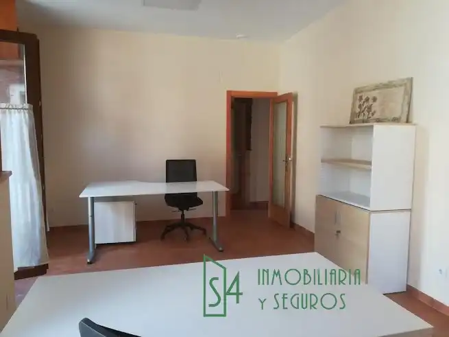 Oficina de lloguer a Calle Peligros, imagen 4
