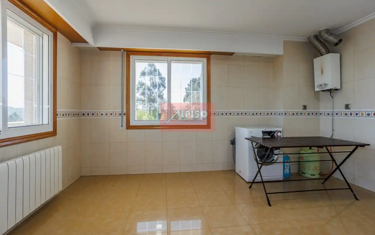 Habitación de Casa o chalet en venta en O Carballiño   con Calefacción, Jardín privado y Terraza