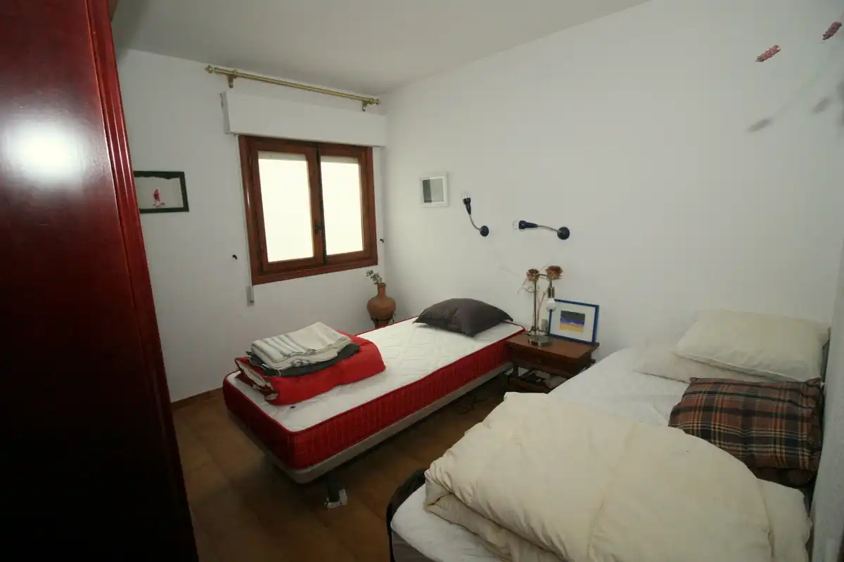 Habitación de Piso en venta en Cuevas del Valle con Calefacción, Amueblado y Balcón