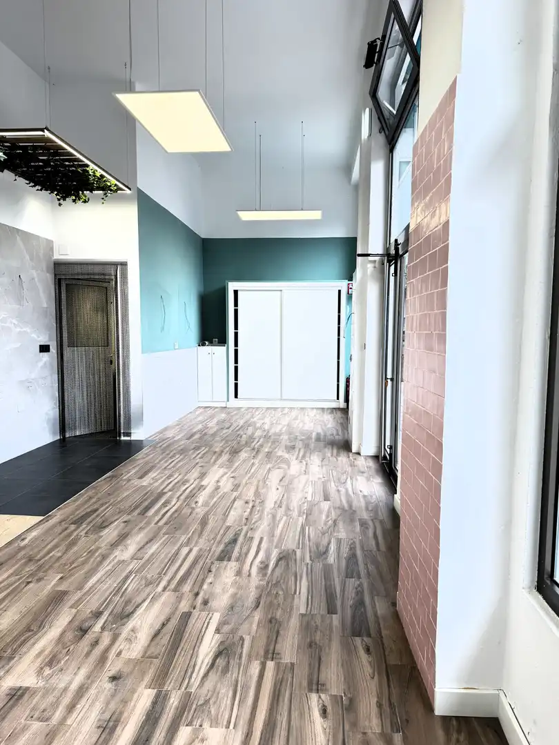 Business premises to rent in Calle José Cueto 44, imagen 19