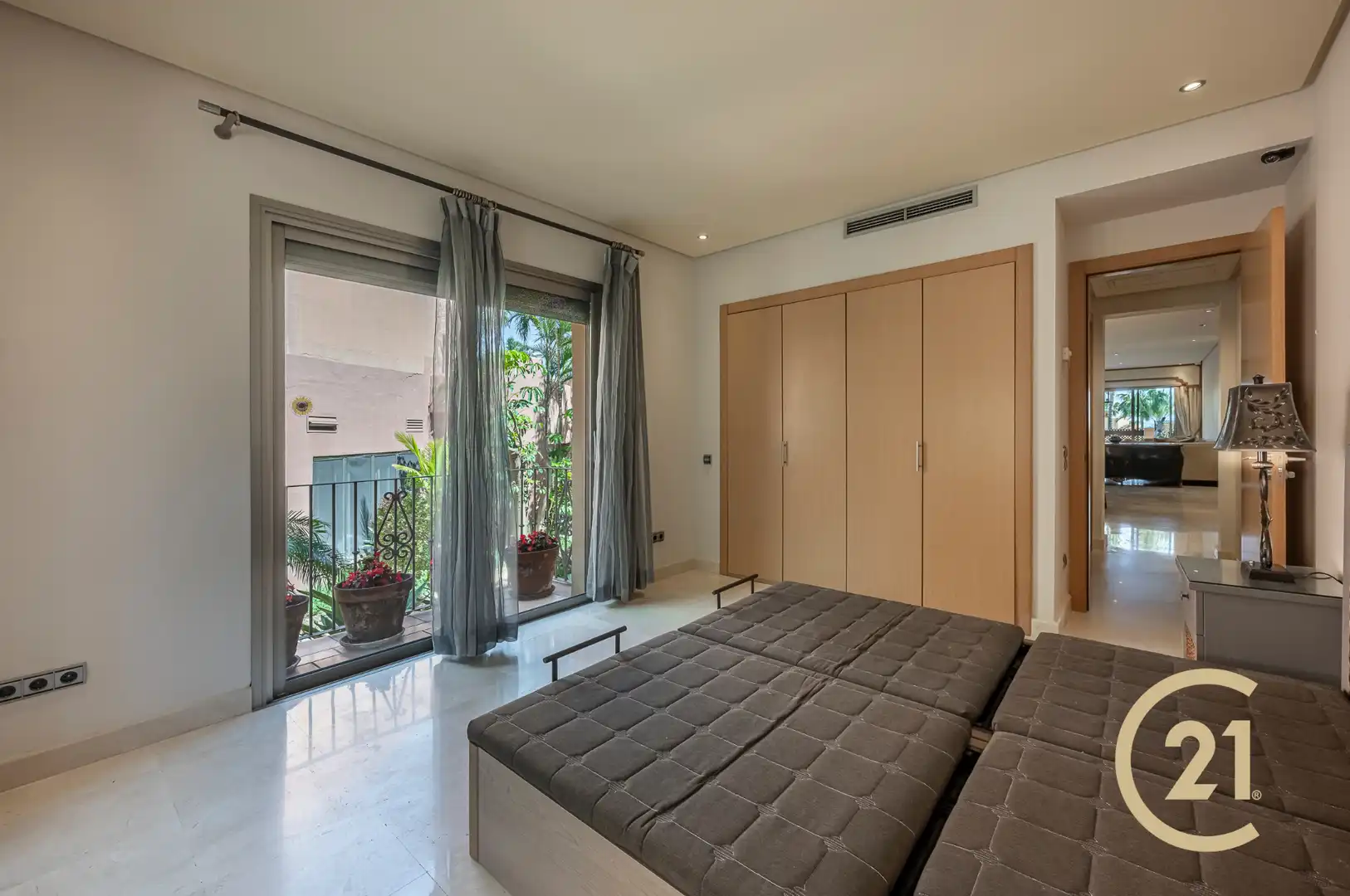 Habitación de Apartamento en venta en Marbella con Aire acondicionado, Terraza y Trastero