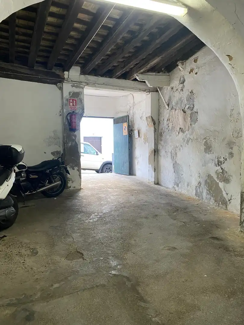 Local comercial en venta en Ayuntamiento - Barrio Alto, imagen 4