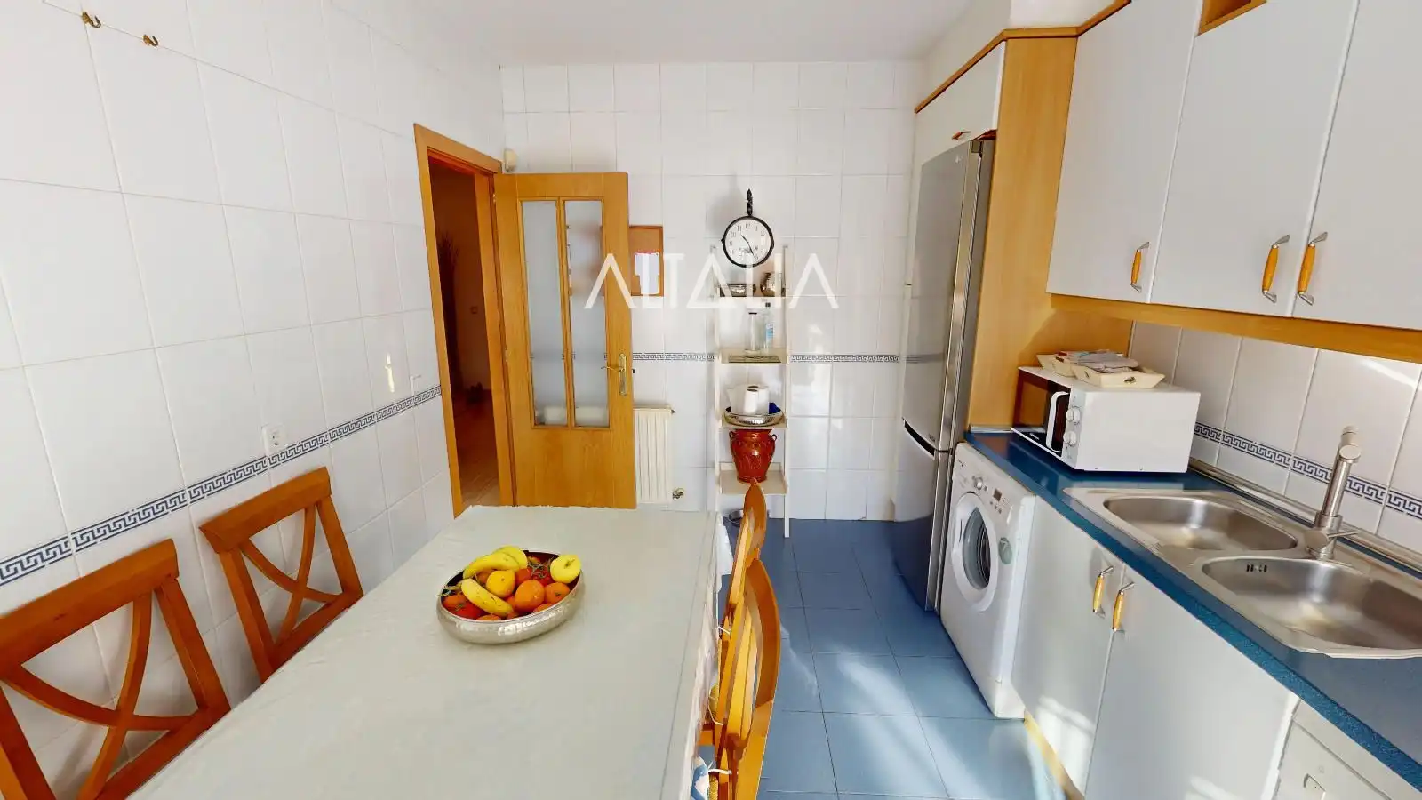 Cocina de Casa adosada en venta en Cuenca con Calefacción, Piscina y Piscina comunitaria