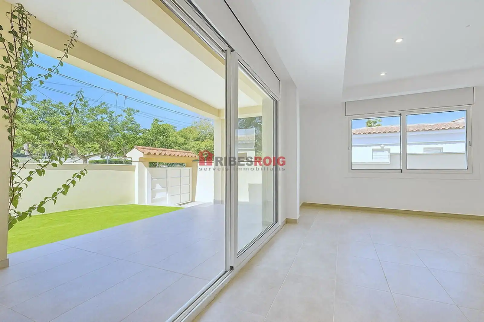 Detached homes for sale in Circumval Lacio, Centre