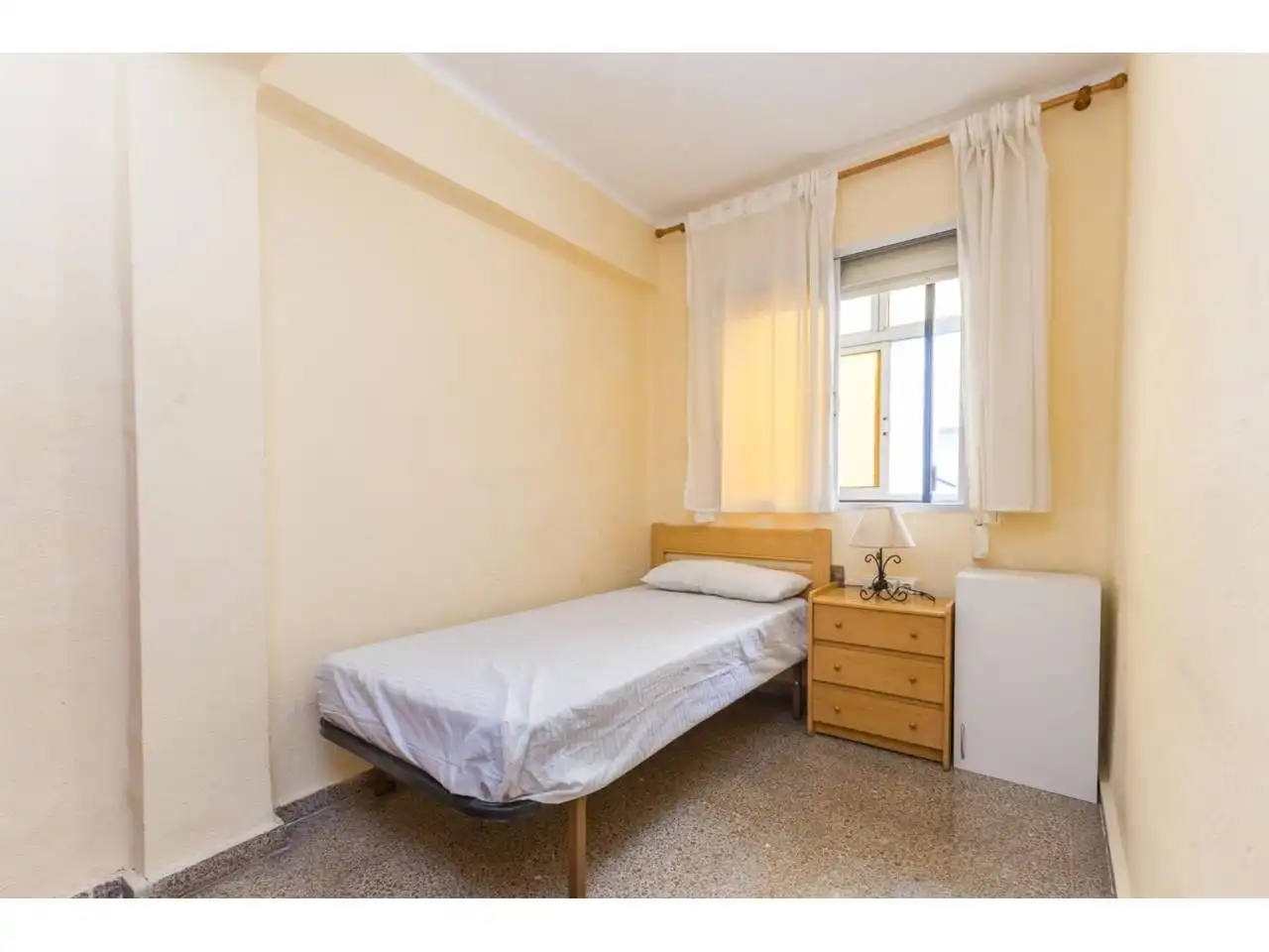 Habitación de Piso en venta en Valencia con Aire acondicionado y Balcón