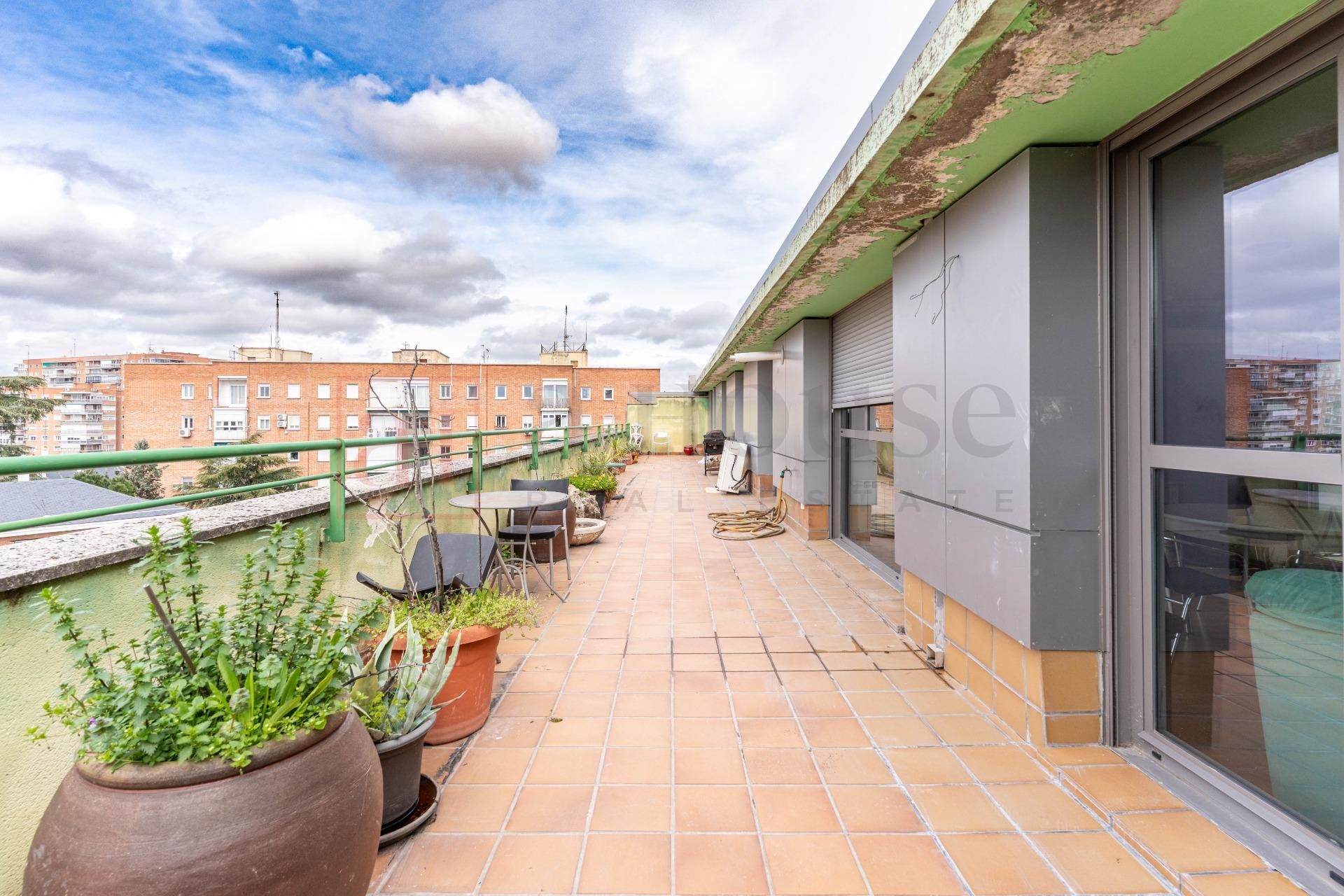Terrace of Attic for sale in  Madrid Capital  with Air Conditioner, Heating and Parquet flooring