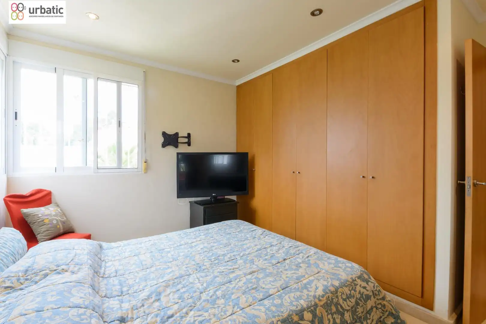 Chalet con jardín en venta en Urbanizaciones, imagen 29