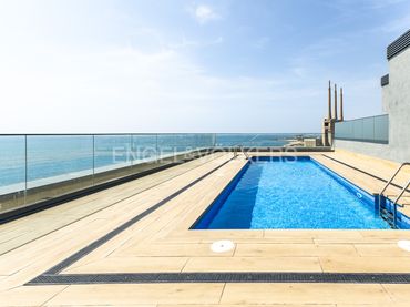 Wohnung mit Balkon zur Miete in Port