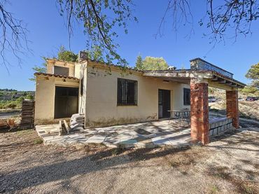 Maison rustique avec jardin à vendre à Confrides