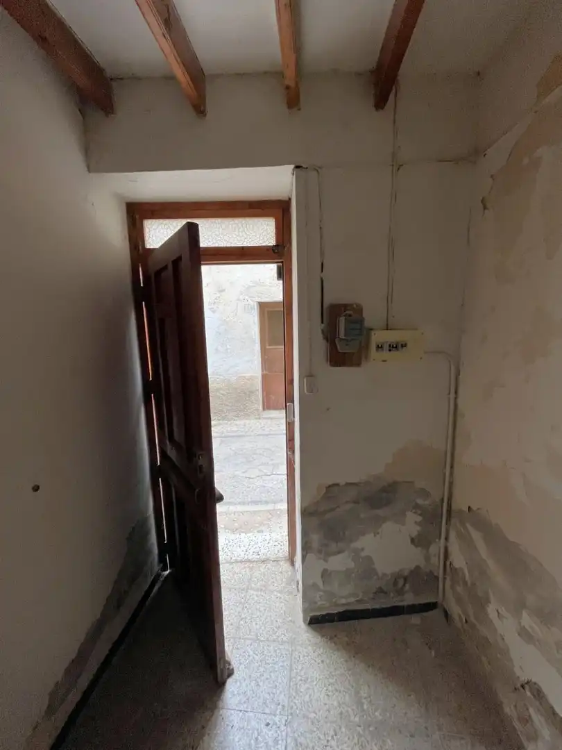 Houses for sale in Sella