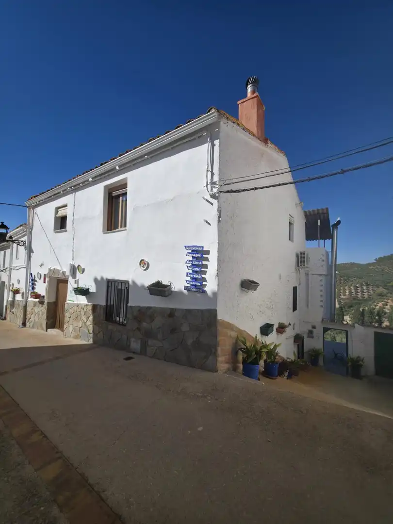 Xalet amb piscina en venda a Calle NARANJOS