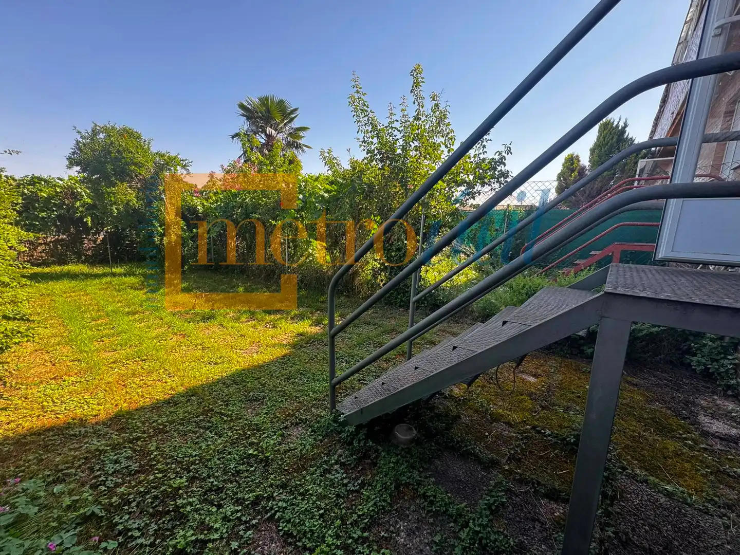 Jardí de Casa adosada en venda en Galindo y Perahuy amb Calefacció, Jardí privat i Parquet