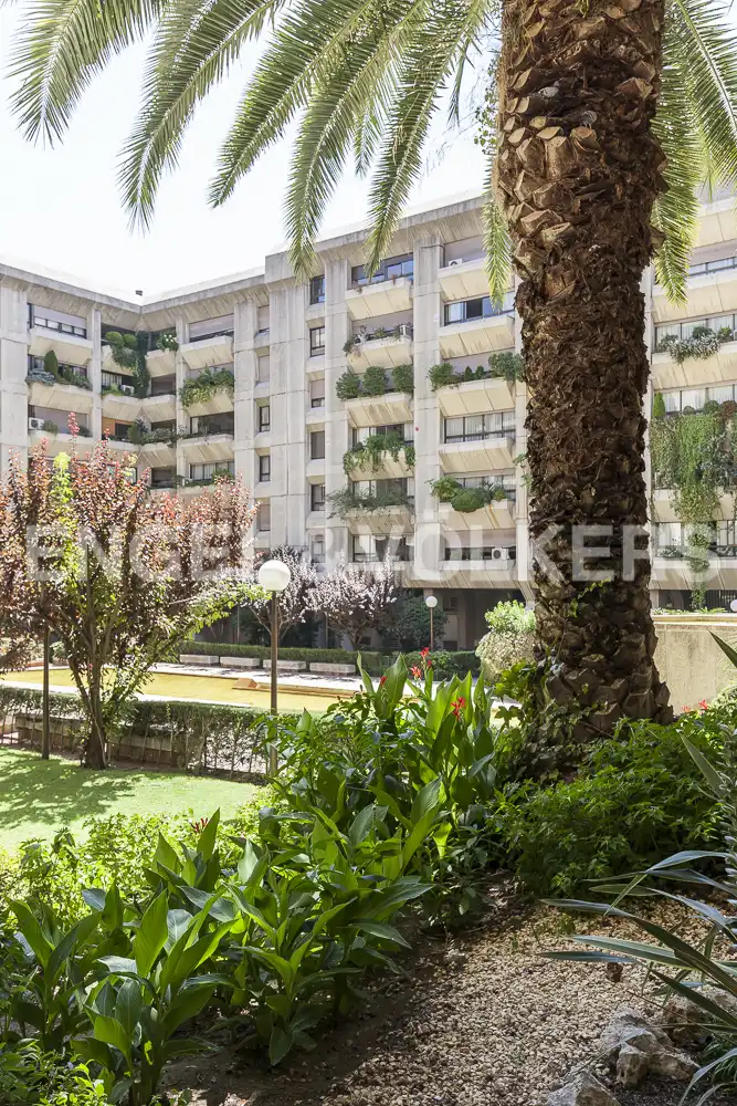 Exterior view of Flat for rent in Madrid  with Air Conditioner, Heating and Private garden