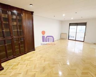 Flat to rent in Valdepeñas  with Heating, Parquet flooring and Balcony