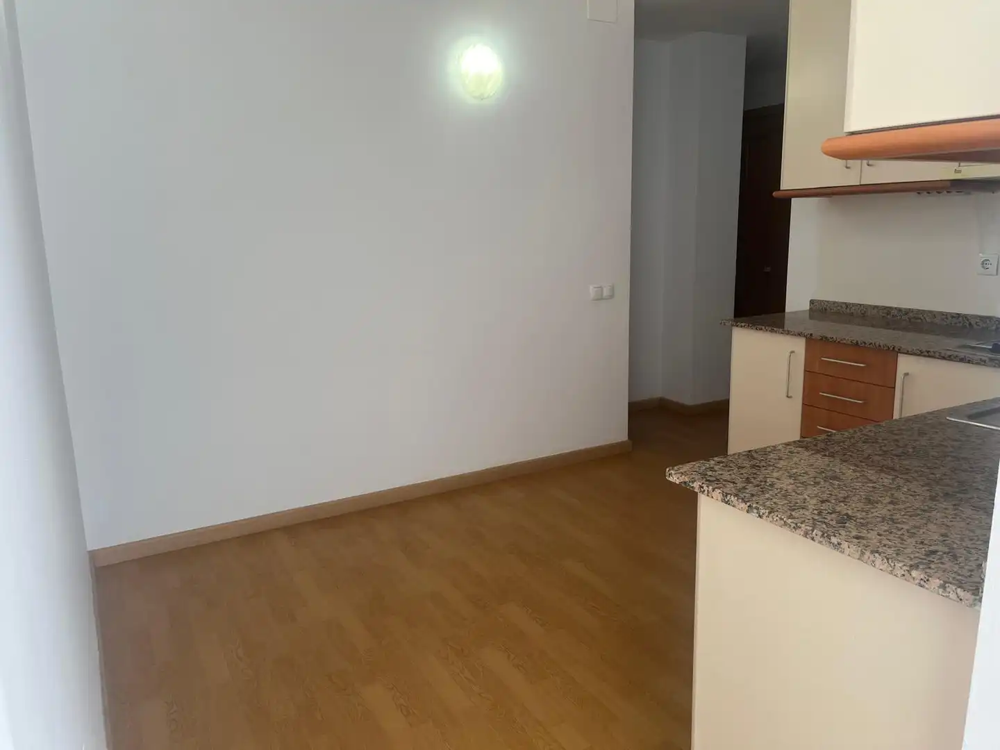 Studio mit Aufzug zur Miete in Carrer de la Font del Coll, imagen 3