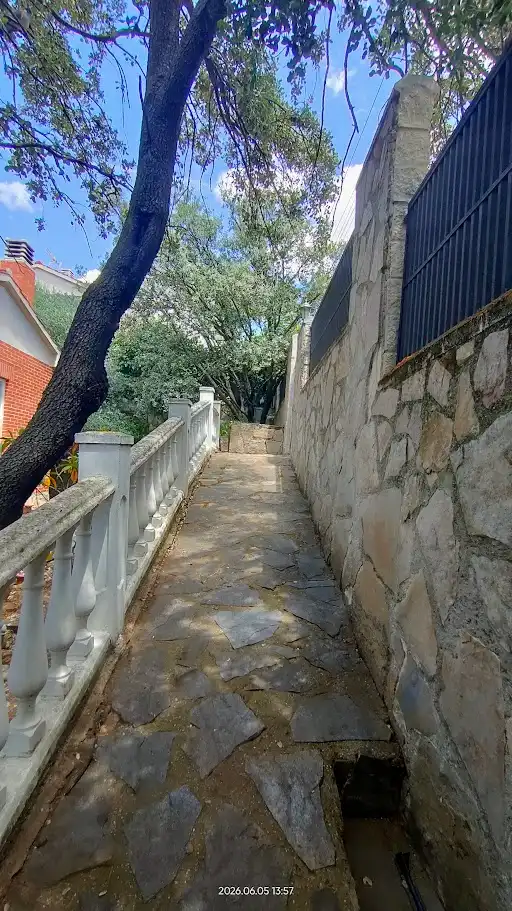 Casa o xalet en venda en El Casar amb Calefacció, Jardí privat i Terrassa