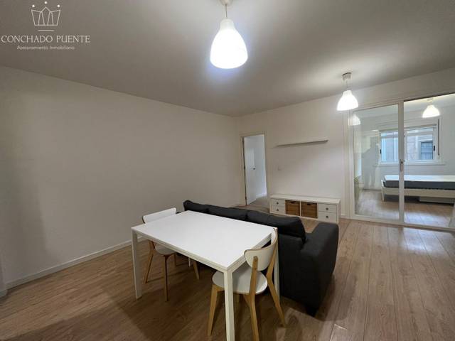 Piso en Venta en Rianxo en Cuatro Caminos - Plaza de la Cubela