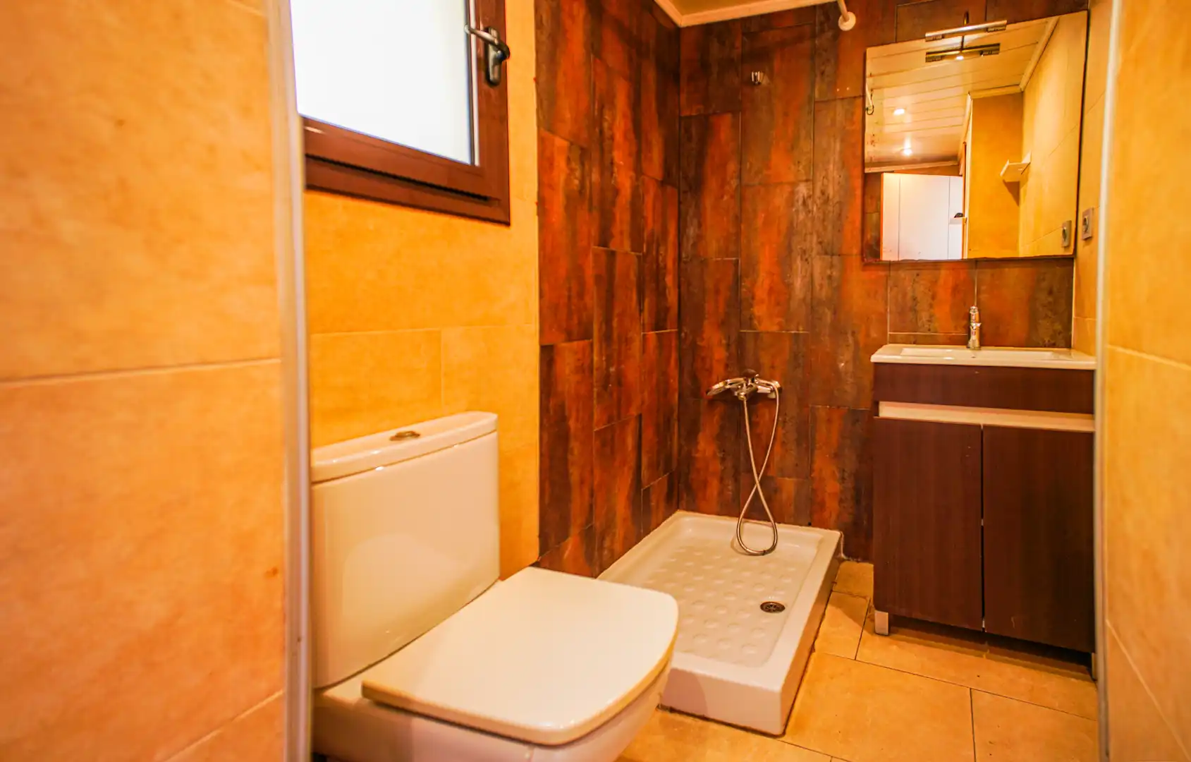 Baño de Ático en venta en El Vendrell con Aire acondicionado, Calefacción y Terraza