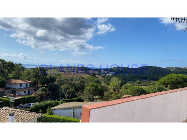 Casa-chalet en Venta en PUIG I CALAFACH en Centre