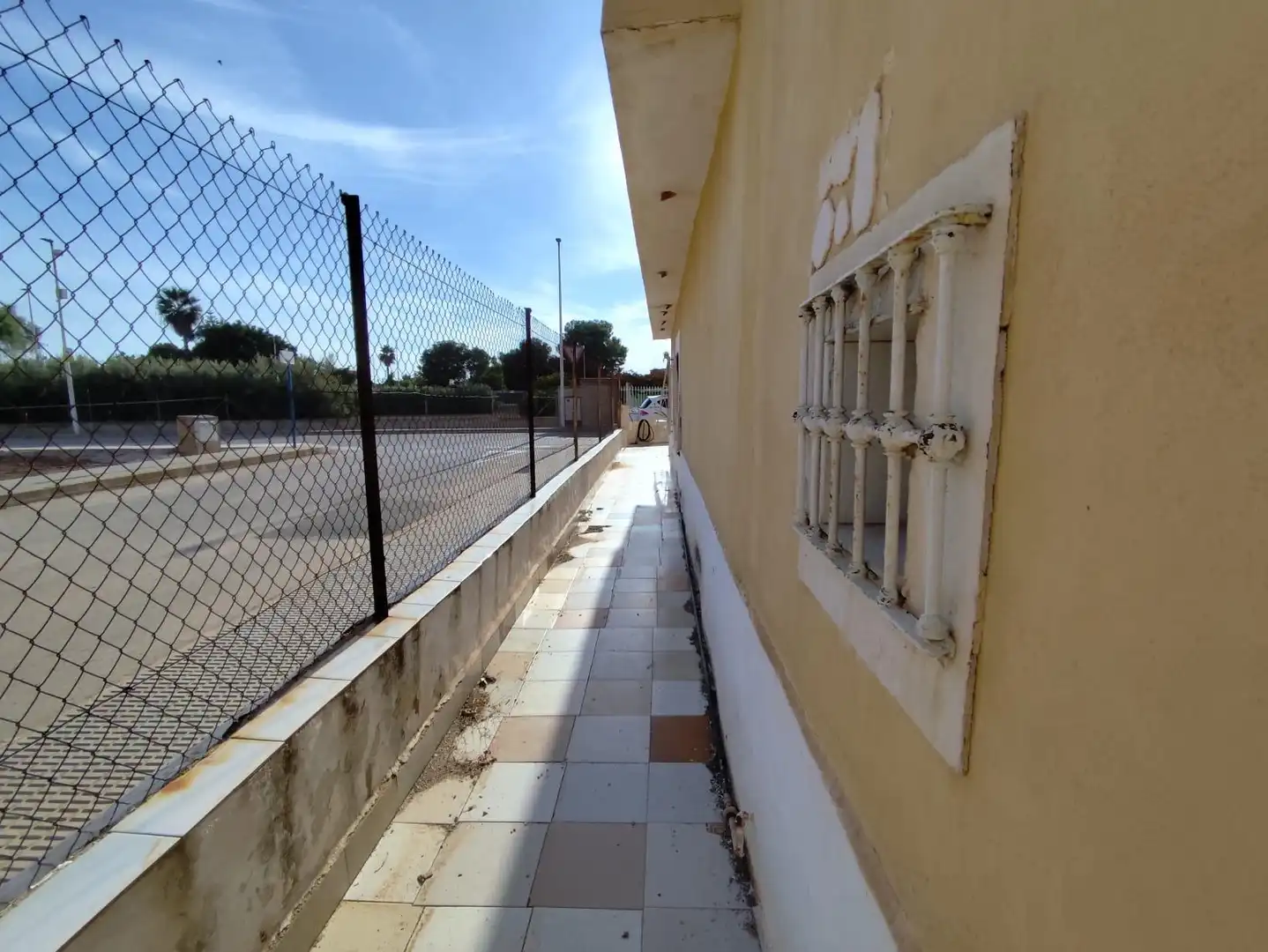 Houses for sale in Calle de la Librilla, Las Lomas de Rame - Bahía Bella
