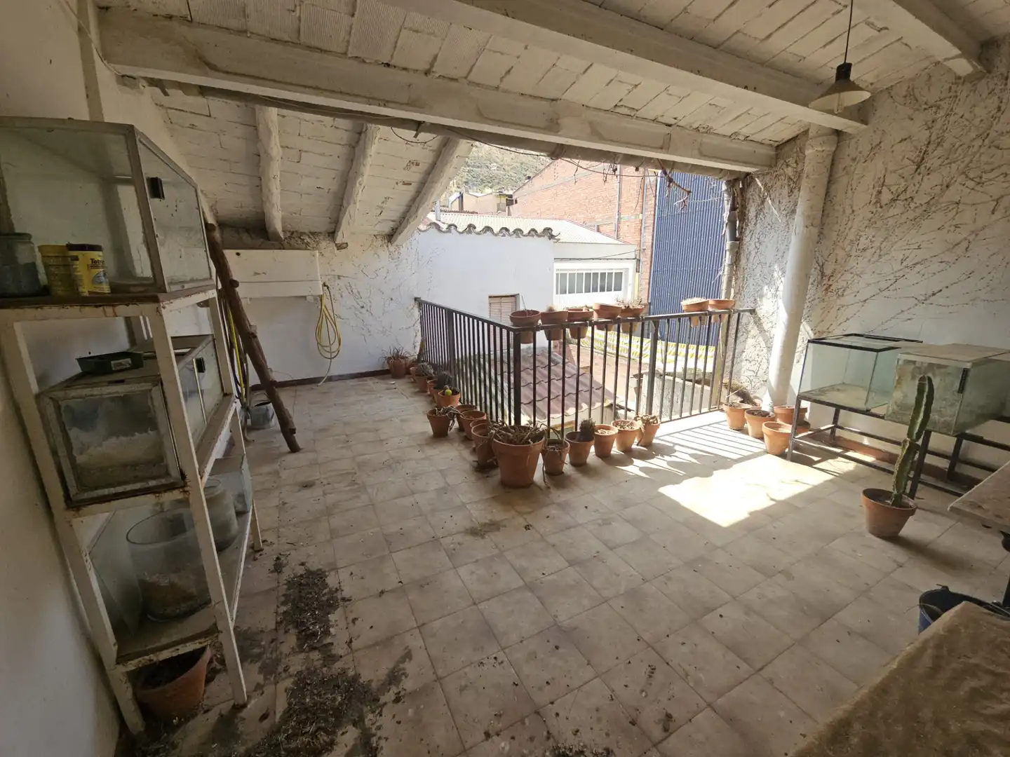 Terrasse von Einfamilien-Reihenhaus zum Verkauf in La Granja d'Escarp mit Klimaanlage, Heizung und Terrasse