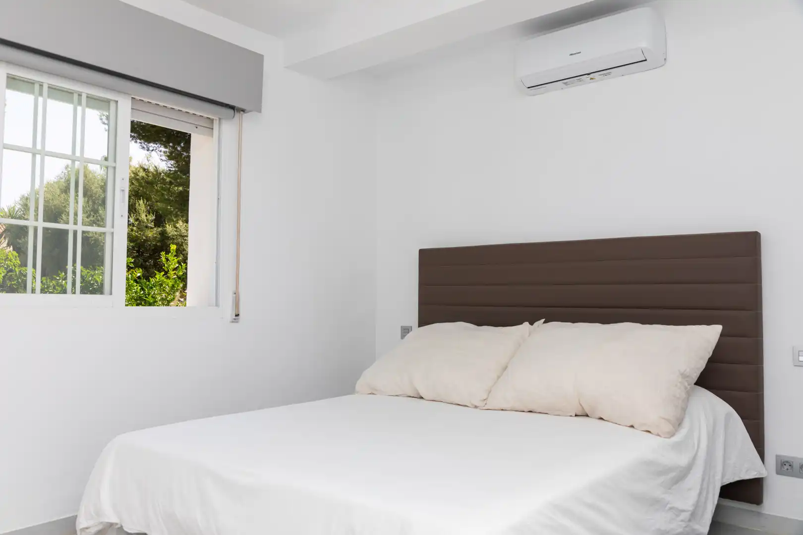 Bedroom of Detached homes for rent in Estepona  with Air Conditioner, Private garden and Terrace