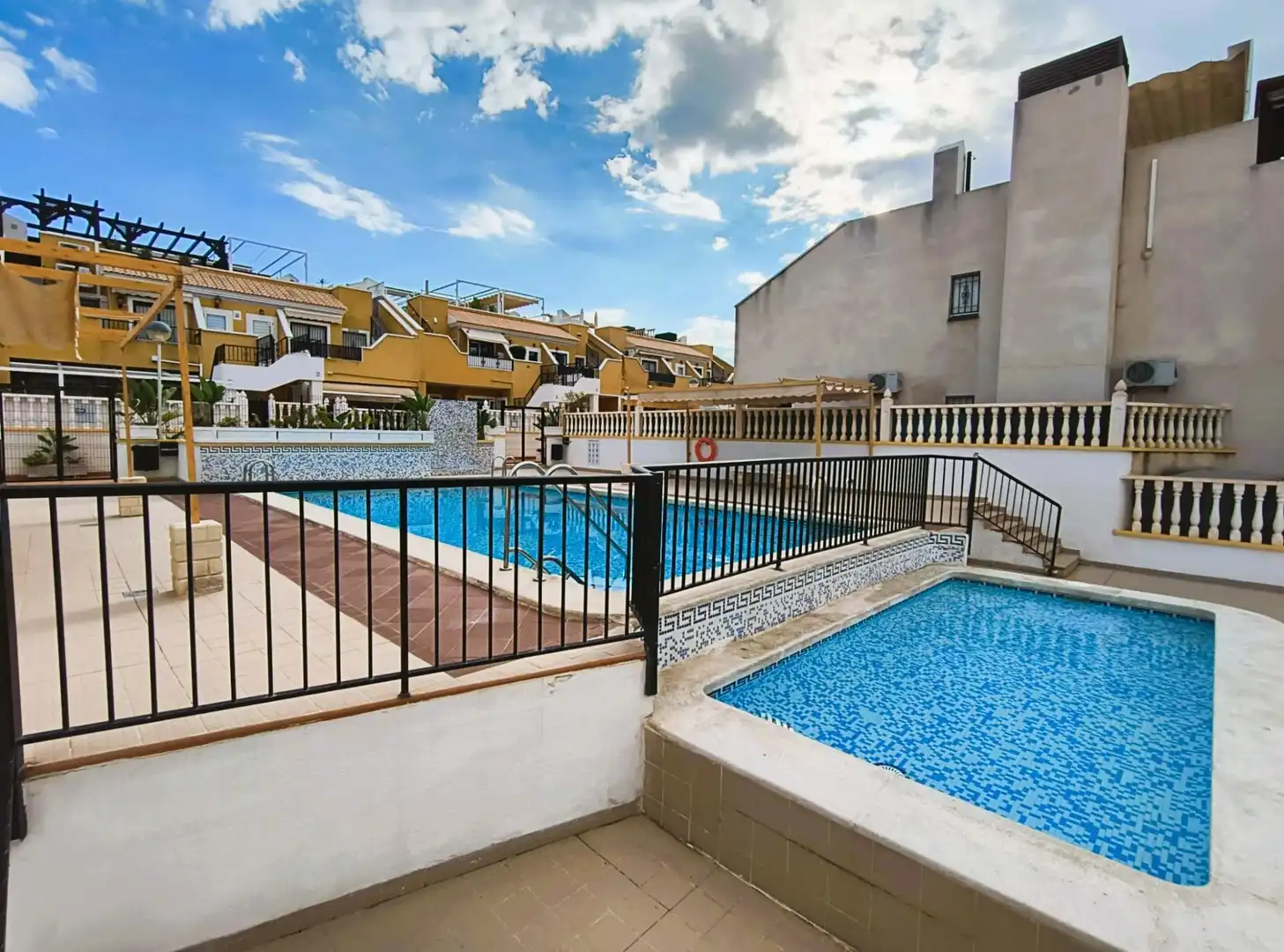 Piscina de Casa o xalet en venda en Elche / Elx amb Aire condicionat, Jardí privat i Terrassa