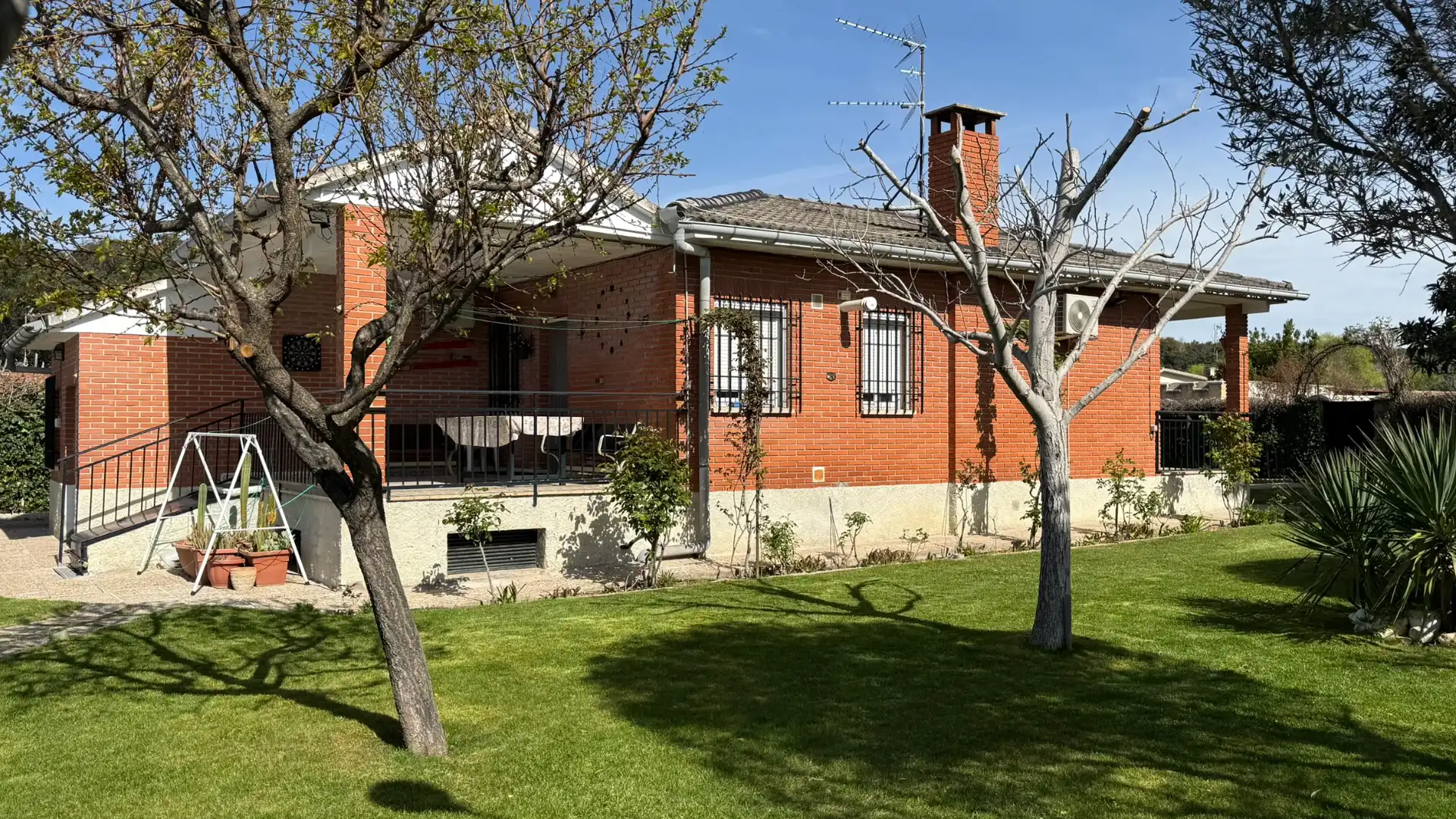 Garten von Haus oder Chalet zum Verkauf in Almorox mit Klimaanlage, Privatgarten und Terrasse