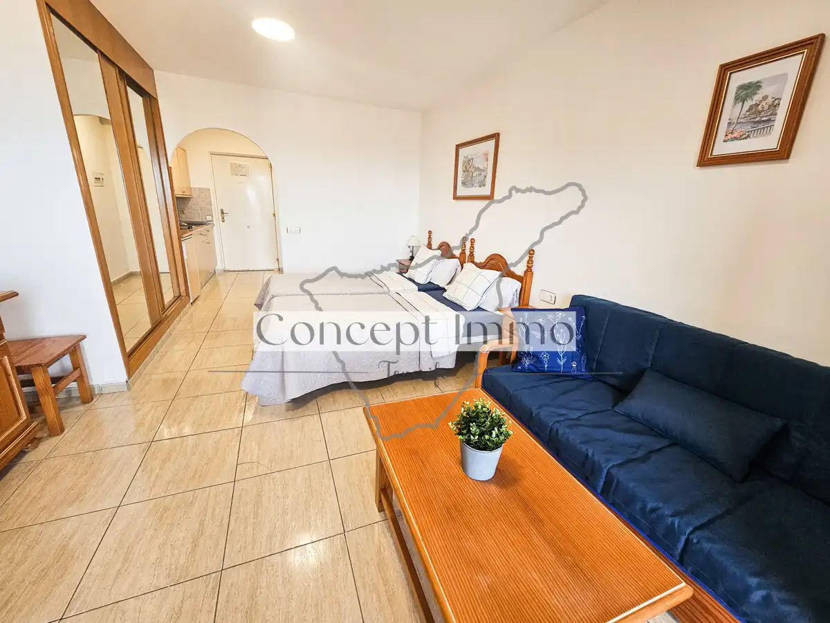 Habitación de Estudio en venta en Vilaflor de Chasna con Terraza, Balcón y Piscina comunitaria