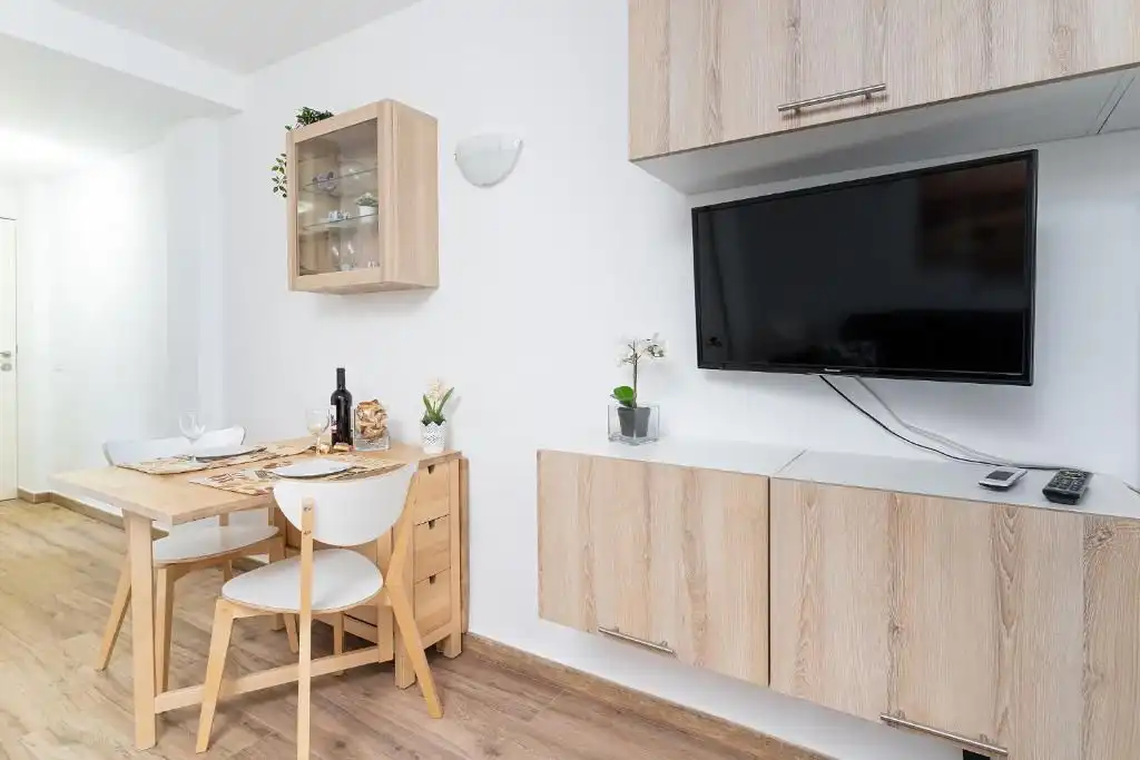 Sala de estar de Estudio en venta en Benalmádena con Aire acondicionado, Amueblado y Piscina comunitaria
