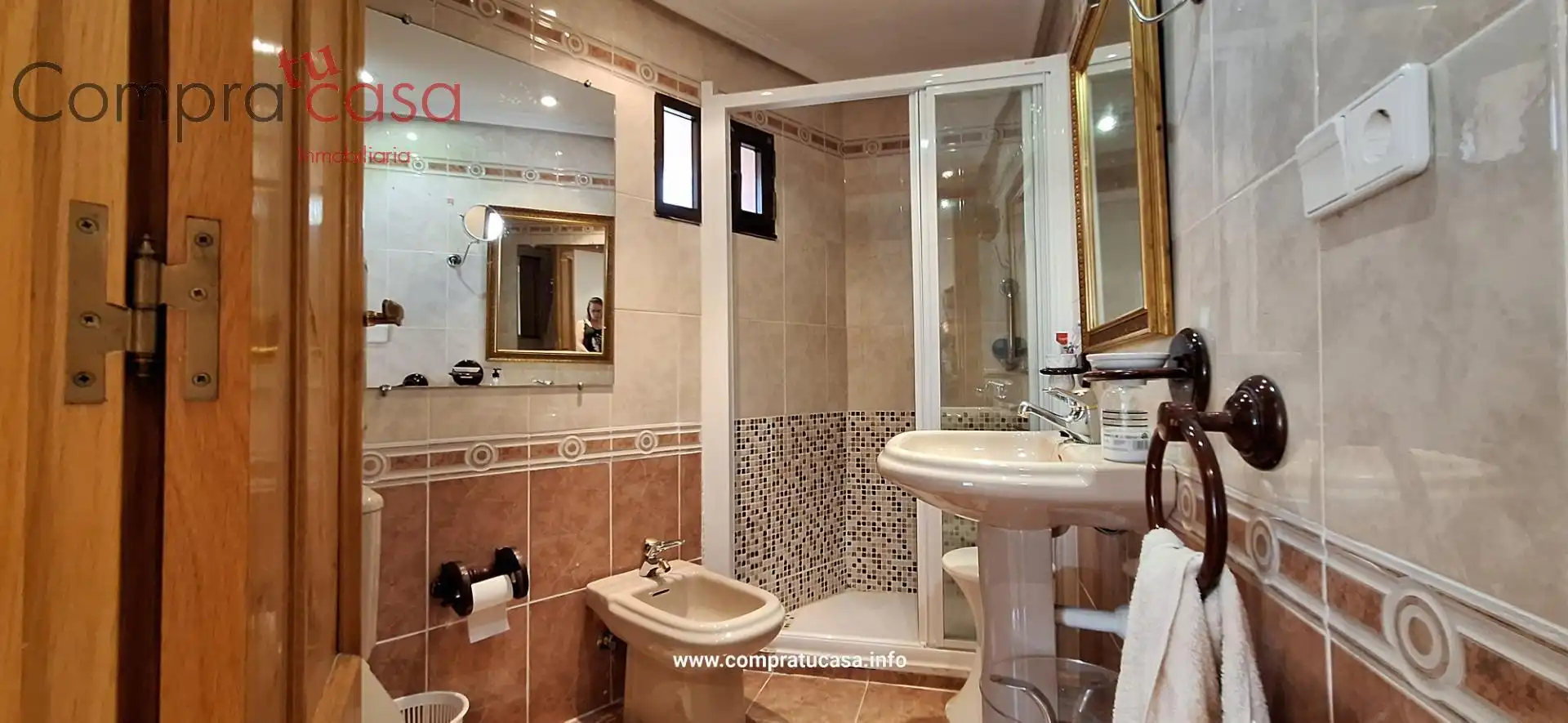 Badezimmer von Wohnung zur Miete in Trescasas mit Heizung, Parkett und Möbliert
