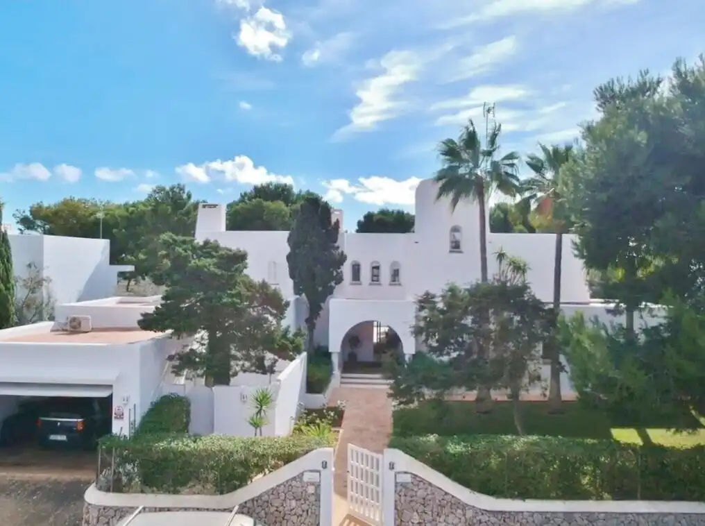 Vista exterior de Casa o xalet en venda en Santanyí amb Jardí privat, Terrassa i Piscina