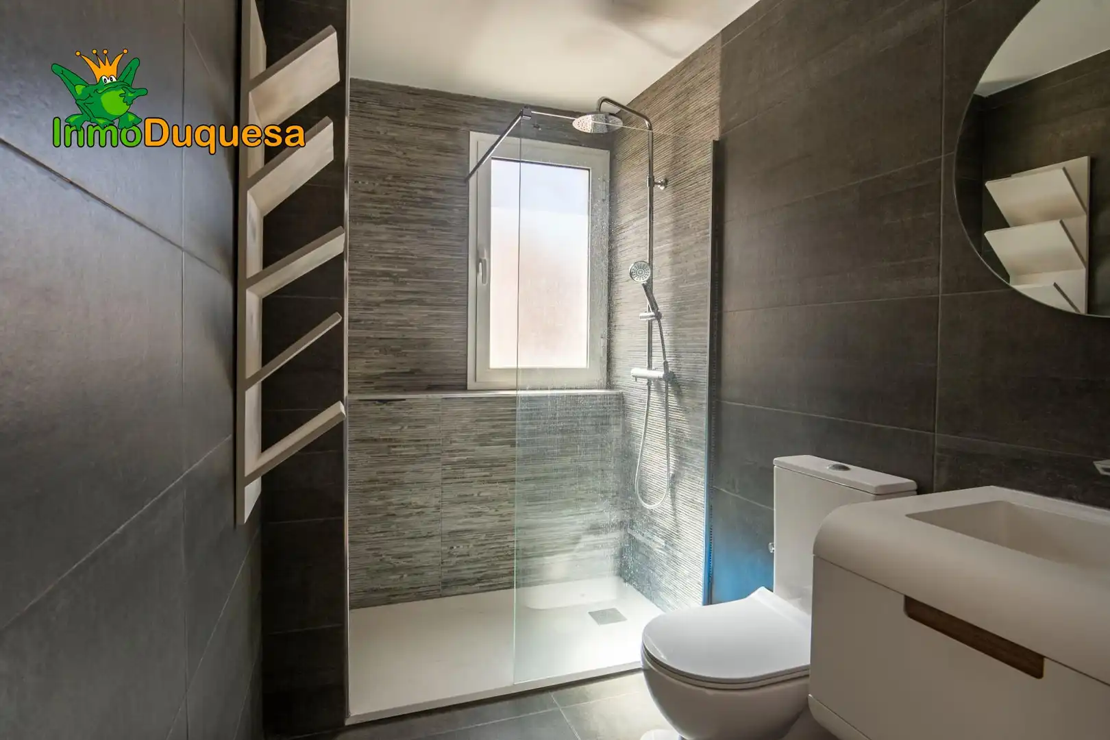 Bathroom of Houses for sale in Dílar  with Heating, Private garden and Terrace