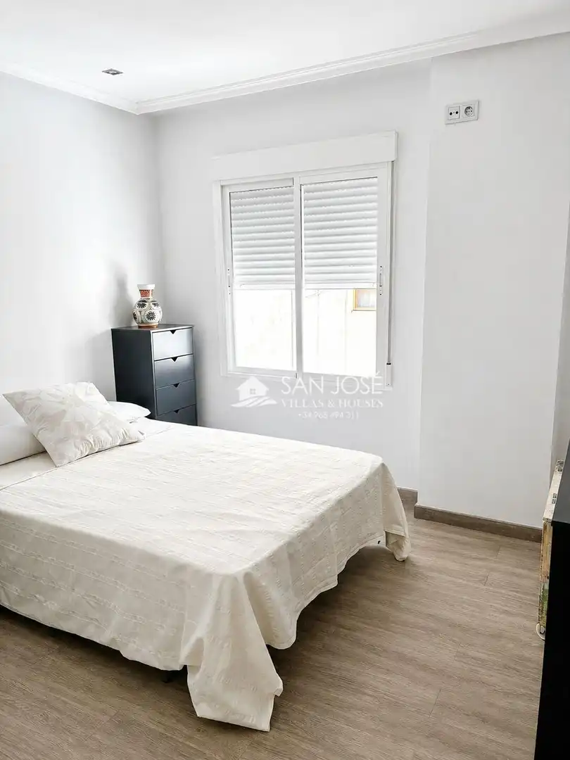 Habitación de Piso en venta en Novelda con Aire acondicionado, Trastero y Balcón